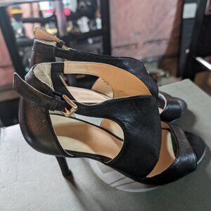 Nine west heels in size 7